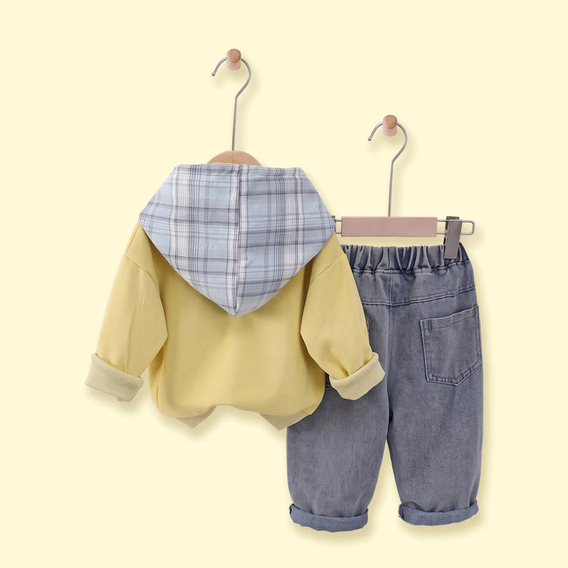 Boys Yellow Typographic Sweatshirt With Denim Pants Sets 2 pc. Sets