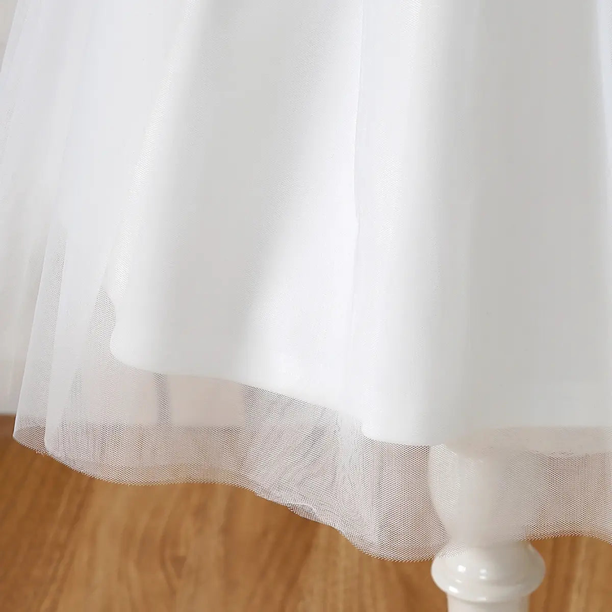 Girls White Long Sleeves Fit & Flare Party Dress With Lace & Tulle Overlay Party Dresses