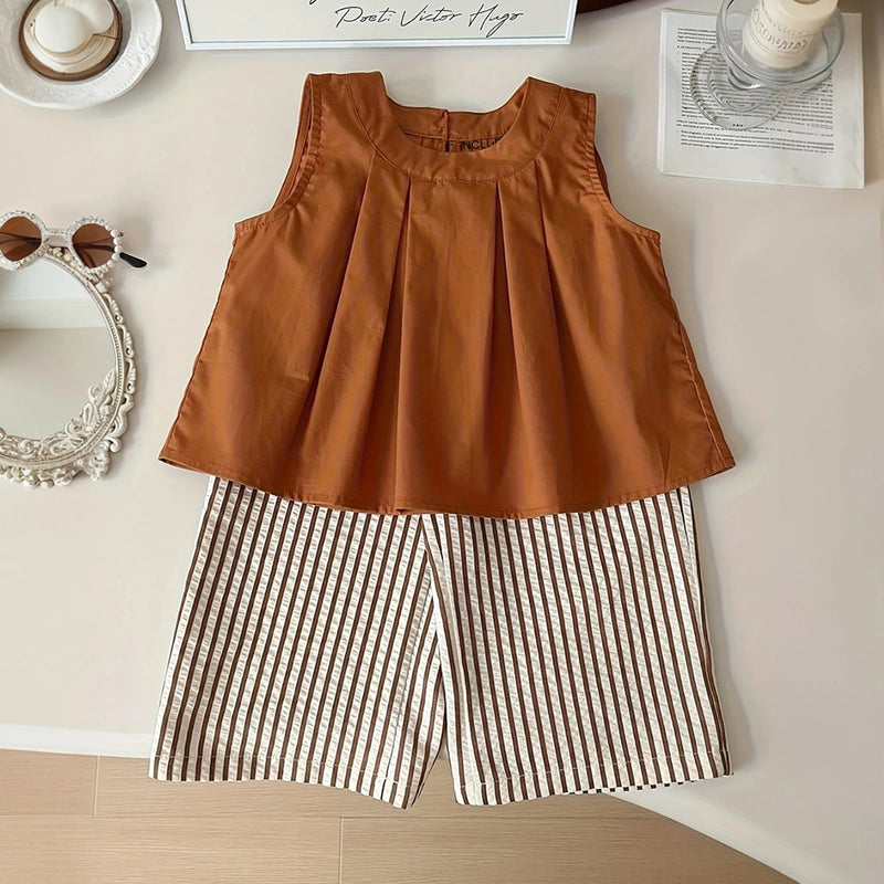 Girls Brown Sleeveless Top With Stripes Pants & Hat Sets Sets Brown 1-2 Y