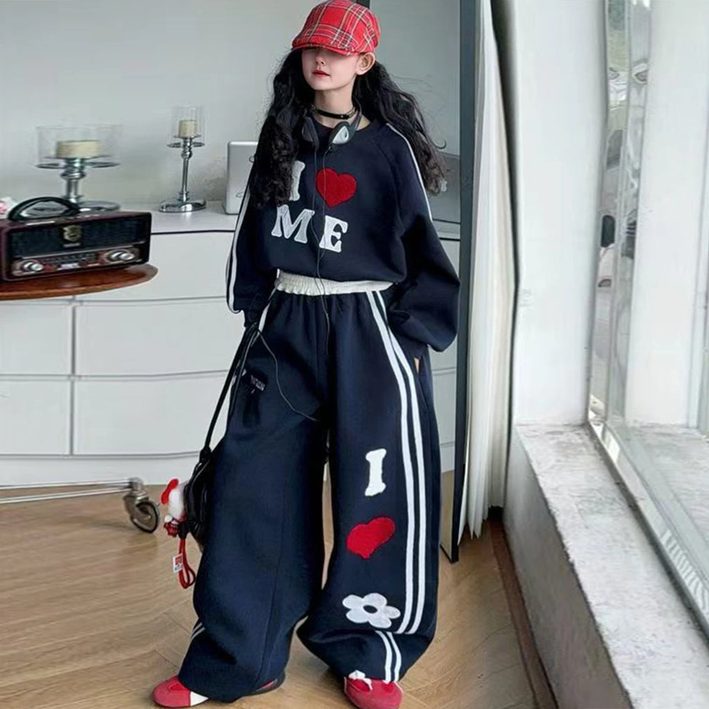 Girls Navy Blue Typographic Printed Cropped Sweatshirt With Wide Leg Pants Sets Sets