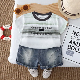 Boys Green Typographic Print T-Shirt With Denim Shorts Set Sets Green 1-2 Y