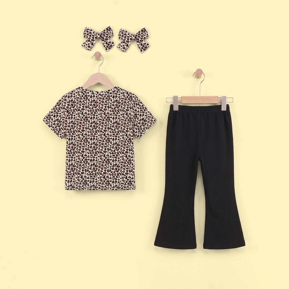 Girls Black Butterfly Print T-Shirt With Pants Sets 2 pc. Sets