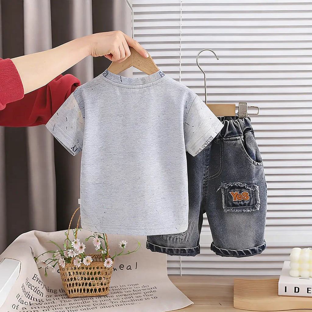 Boys Grey Typographic Print T-Shirt With Denim Shorts Sets Sets