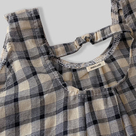 Girls Yellow Checked Sleeveless A-line Top With Cropped Pant Sets Sets