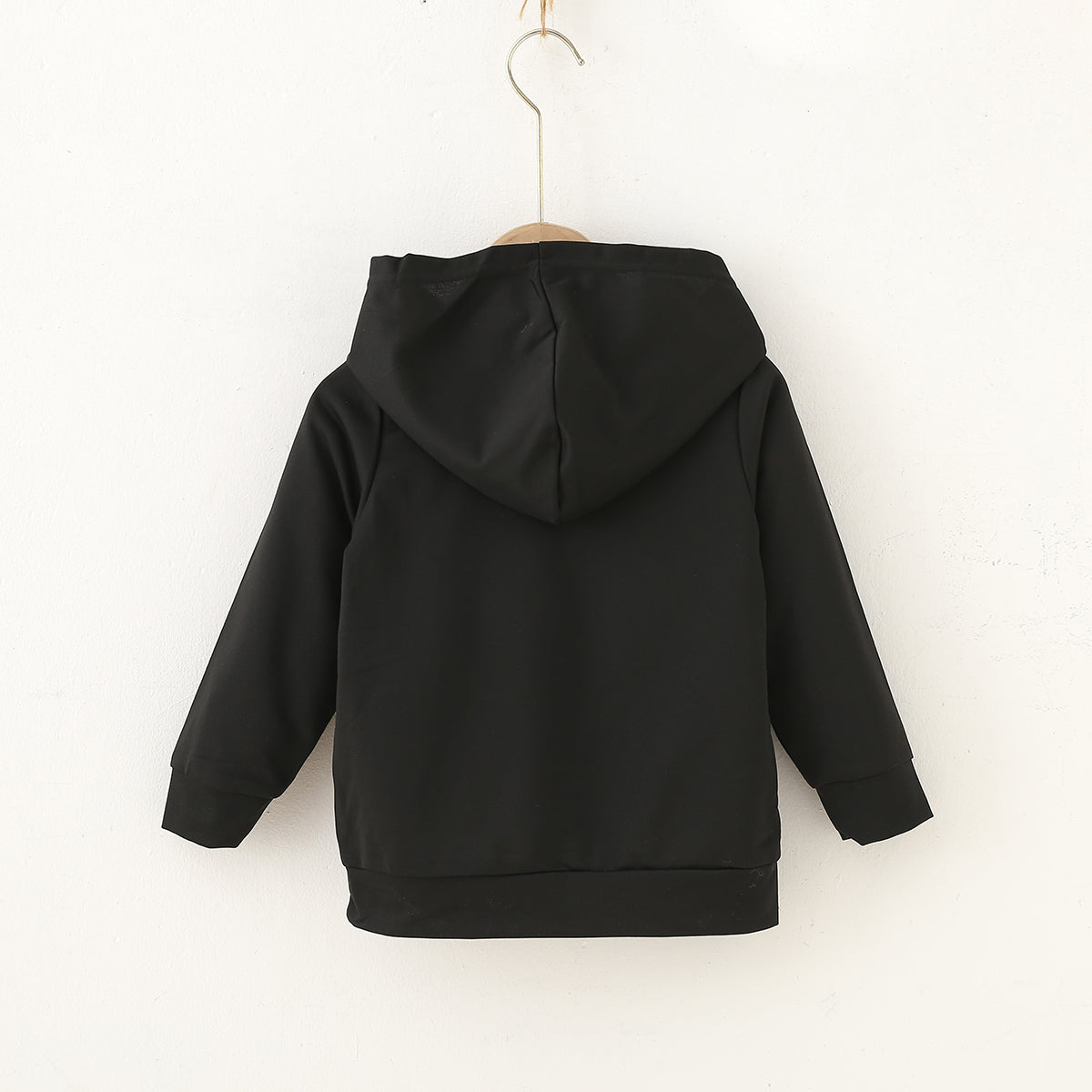 Boys Black Solid Hooded Long Sleeves Winter Sweatshirts Sweatshirts & Hoodies