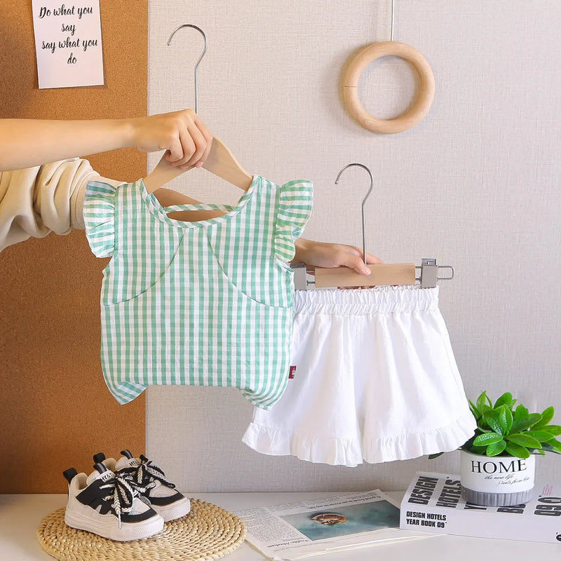 Girls Green Checked Top With Ruffled Hem Shorts Sets Sets