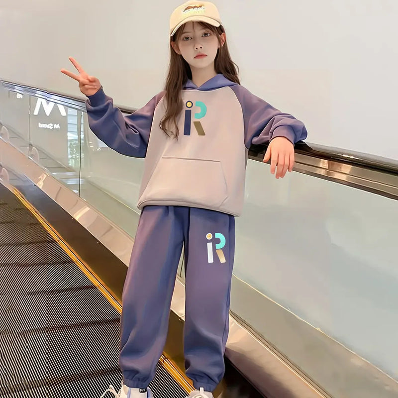 Girls Purple R Letter Printed Hooded Sweatshirt With Jogger Sets Sets