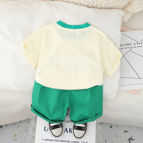 Boys Graphic Printed Pouch Pocket T-Shirt With Green Shorts Set 2 pc. Sets