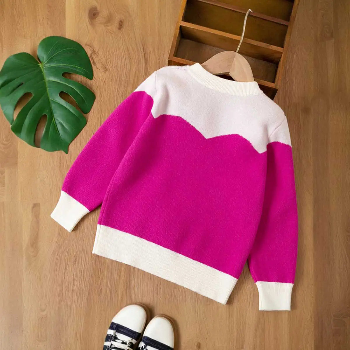 Girls Fuchsia Sweater With Self-Design Heart Pattern Sweaters & Cardigans
