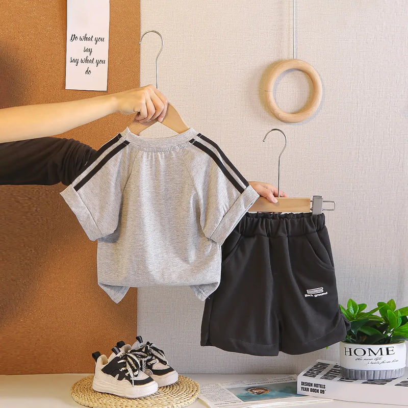 Boys Grey Typographic Print T-shirt With Shorts Set Sets