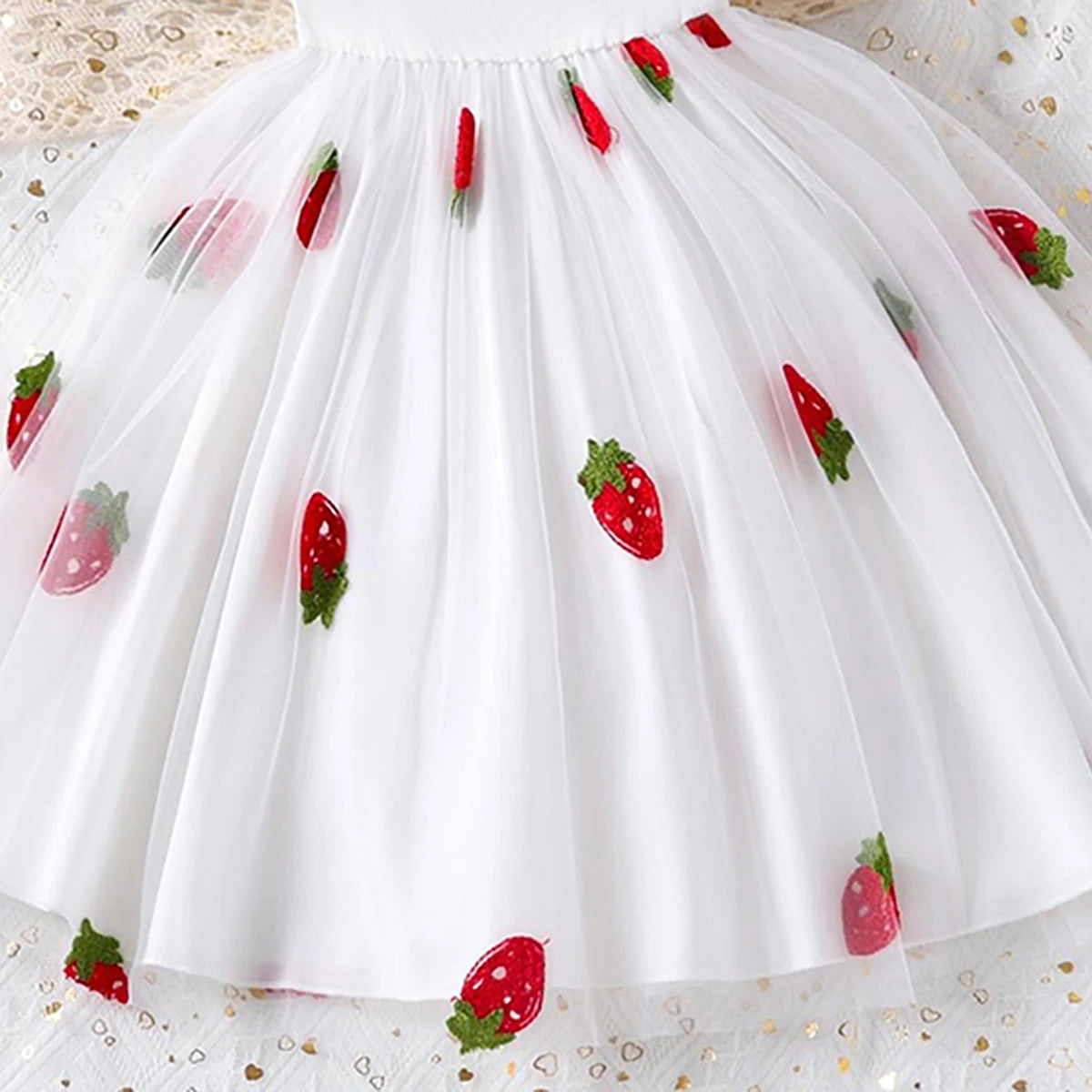 Girls White Strawberry Print Puff Sleeve Fit & Flare Dress Casual Dresses