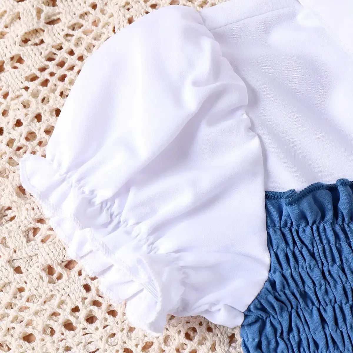Girls Blue Short Sleeves Smocked Top With Wide-leg Pants Sets Sets