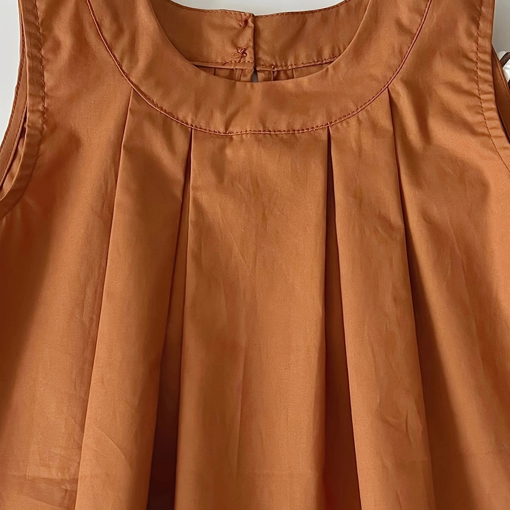 Girls Brown Sleeveless Top With Stripes Pants & Hat Sets Sets