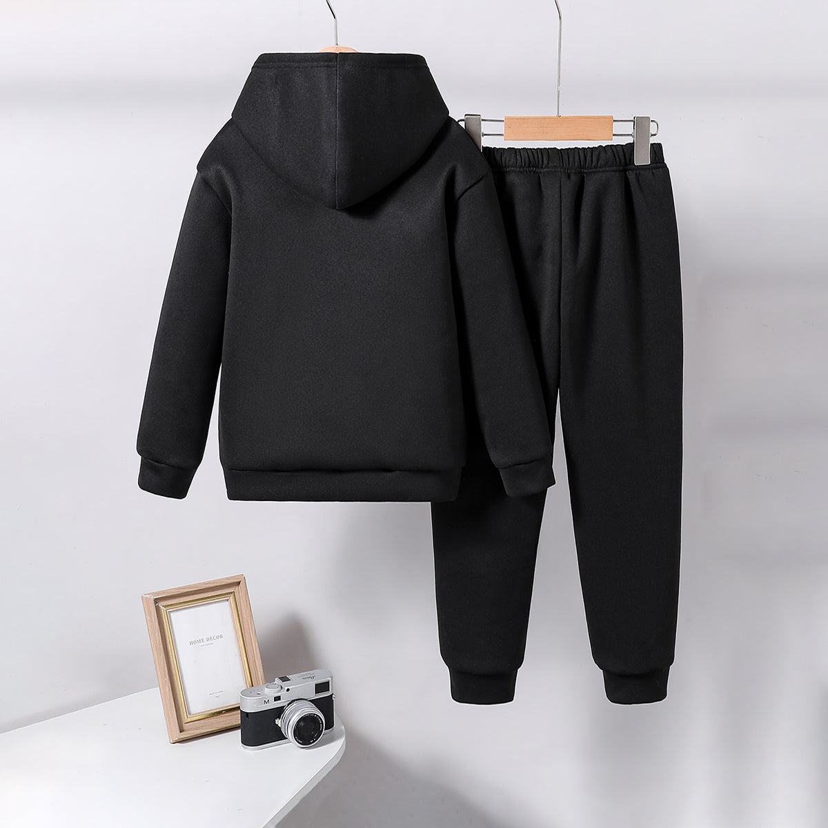 Boys Black Star Printed Hooded Sweatshirt with Joggers Set Sets