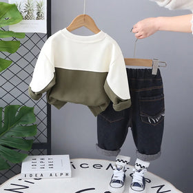 Boys Green Graphics Printed Sweatshirt With Denim Pants Set Sets