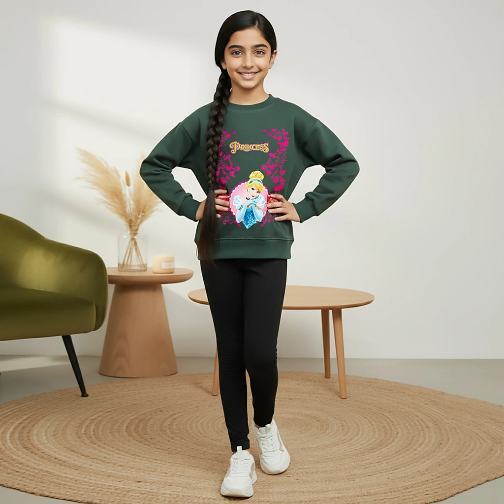 Girls Green Princess Graphics Round Neck Sweatshirt Sweatshirts & Hoodies Green 4-5 Y