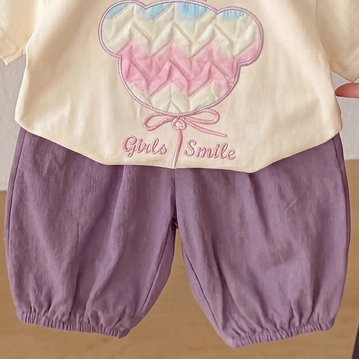 Girls Cream Holiday Typography T-Shirt With Shorts Sets 2 pc. Sets