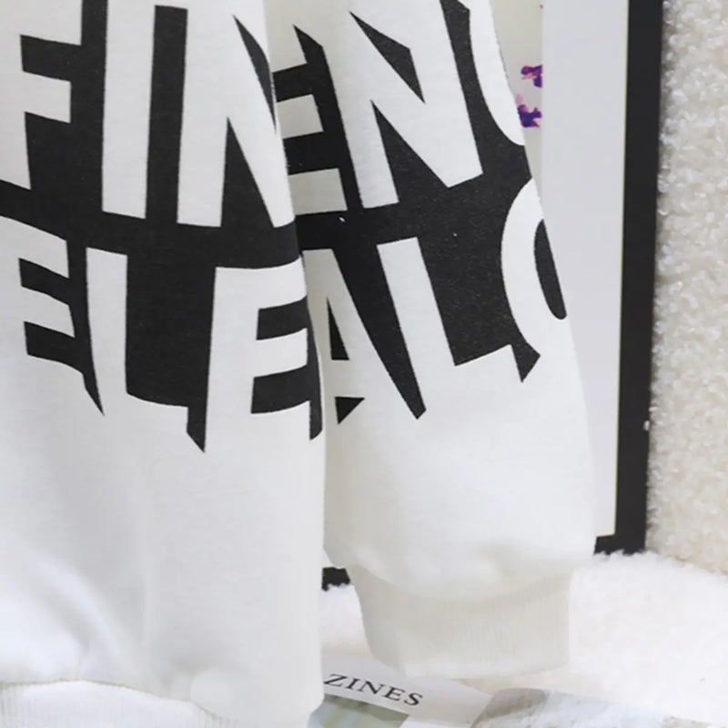 Boys White Typographic Printed Sweatshirt With Jogger Sets Sets
