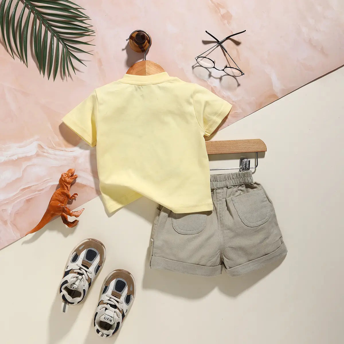 Boys Yellow Patch Embroidered T-Shirt With Shorts Sets Sets