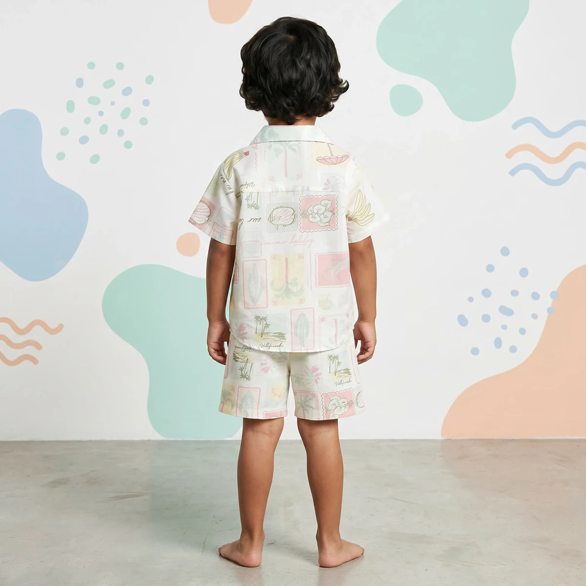 Boys Off White Tropical Printed Short Sleeves Shirt With Printed Shorts Sets Sets