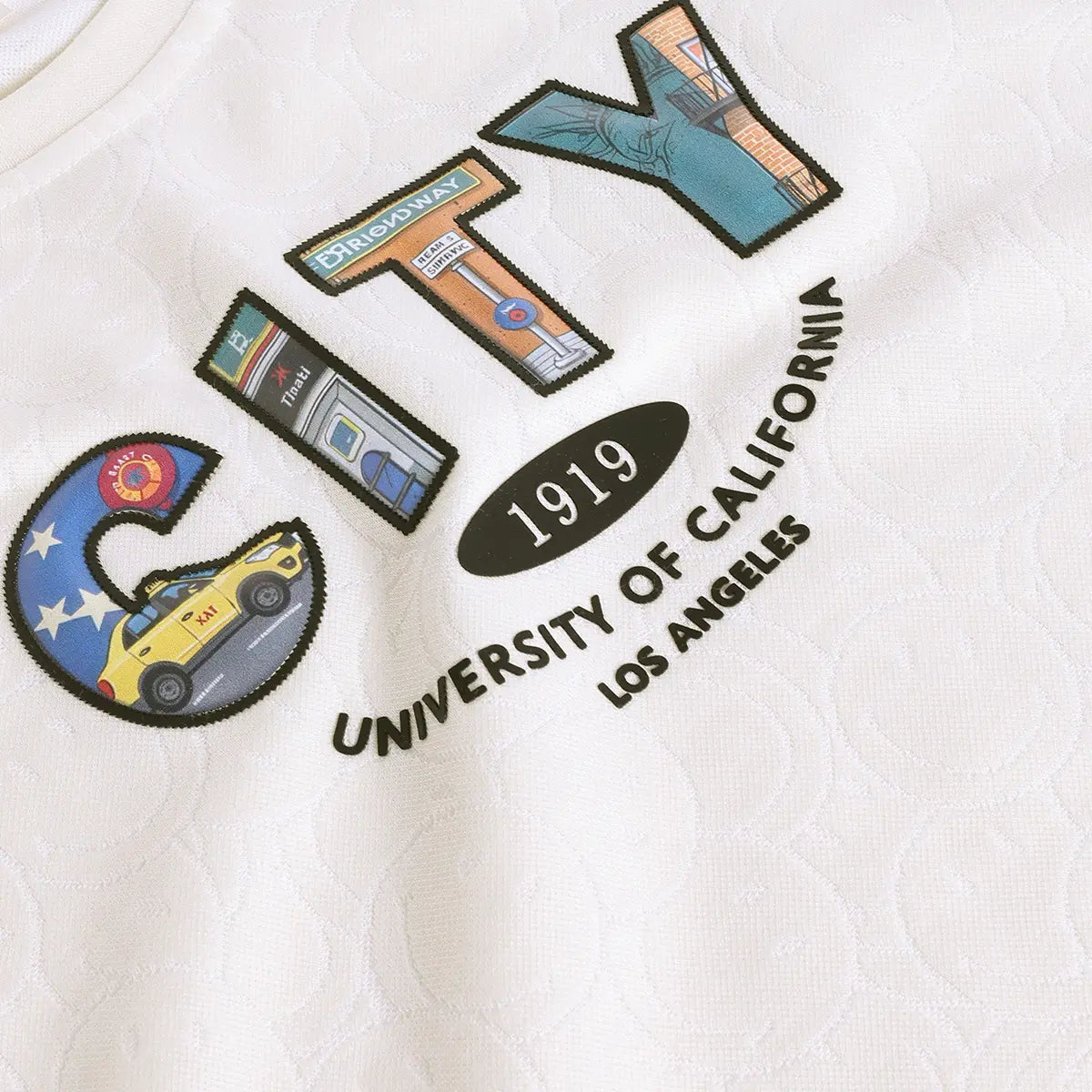 Boys Off White Typographic Printed Short Sleeve T-shirts With Elasticated Shorts Sets Sets