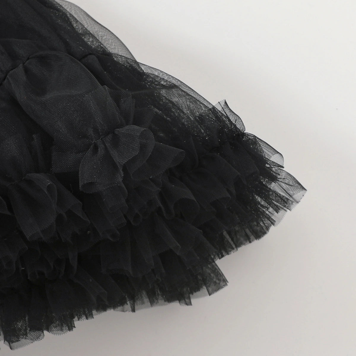 Girls 3D Flowers Applique Top With Black Tiered Tulle Skirts Set Sets