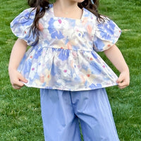 Girls Blue Floral Print Puff Sleeve Top With Pants Sets Sets