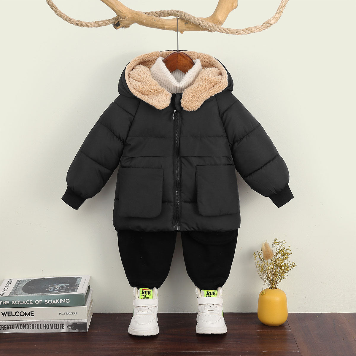 Girls Black Solid Hooded Quilted Down Jacket Coats & Jackets Black 1-2 Y