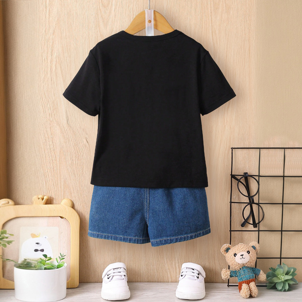 Boys Black Dinosaur Graphic Short Sleeves Round Neck T-Shirt Tshirts