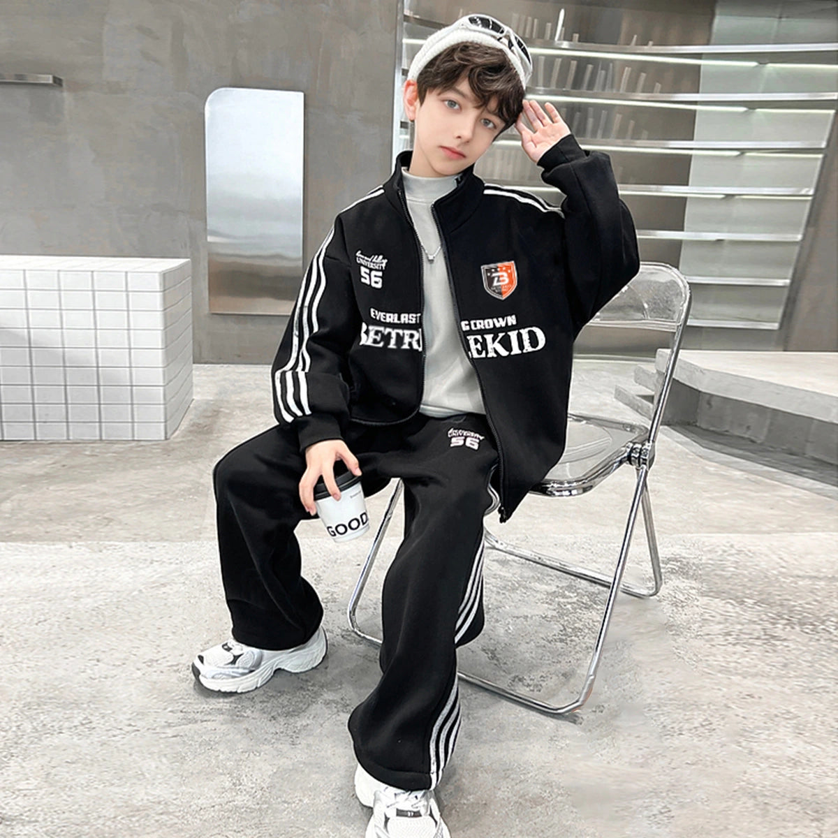 Boys Black Alphanumeric Printed Oversized Zip-up Jacket With Pants Sets Sets