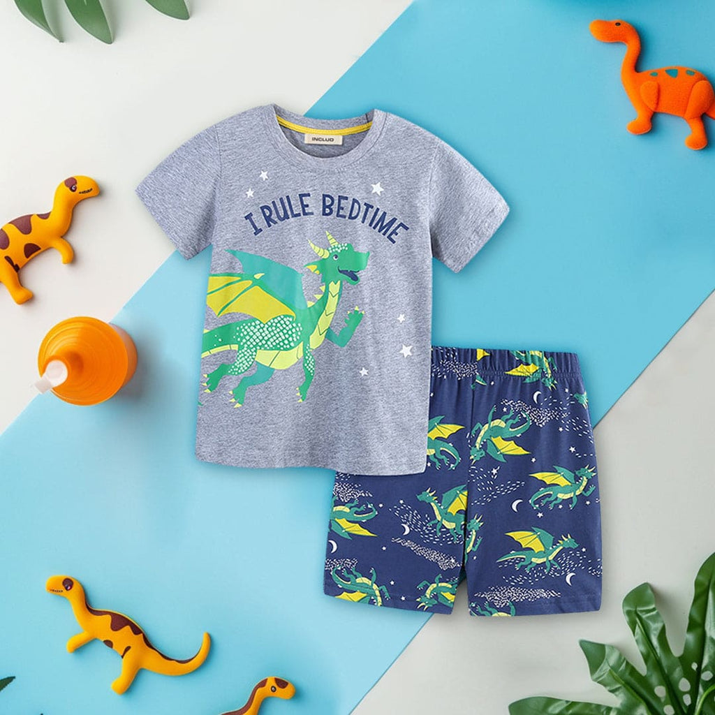 Boys Graphic Print T-Shirt With Printed Shorts