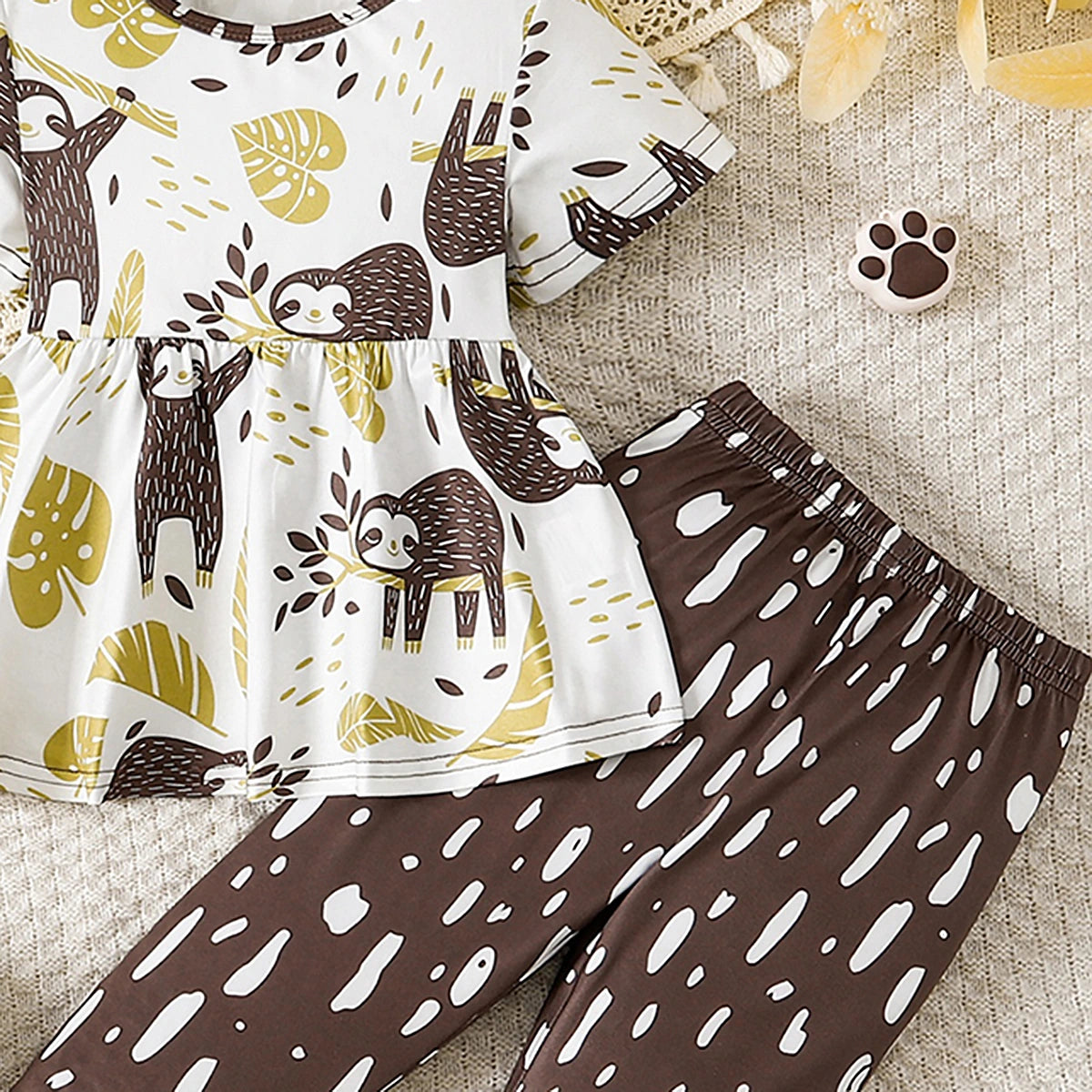 Girls Multicolor Animal Print Short Sleeve Top With Pants Sets 2 pc. Sets