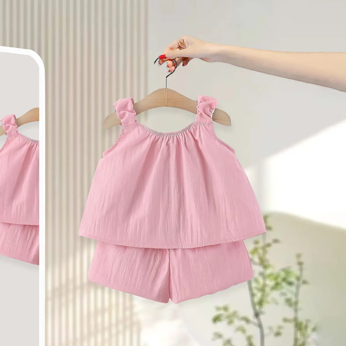 Girls Pink Flower Applique Ruffle Top With Elasticated Shorts Sets 2 pc. Sets