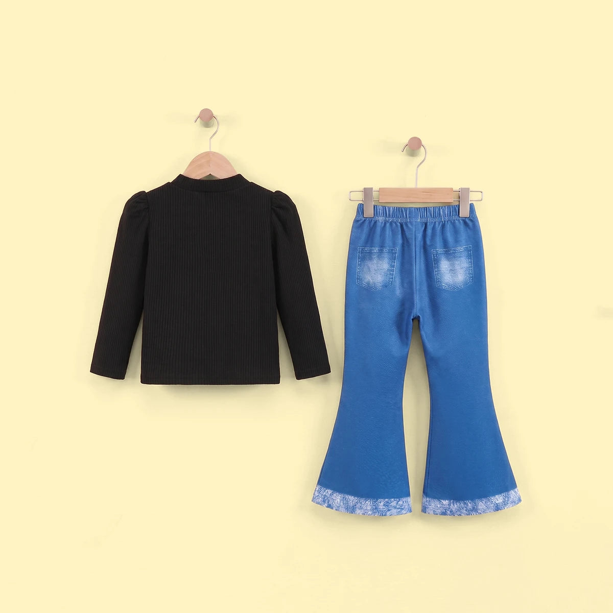 Girls Black Heart Print Puff Sleeve Top With Pants Sets 2 pc. Sets