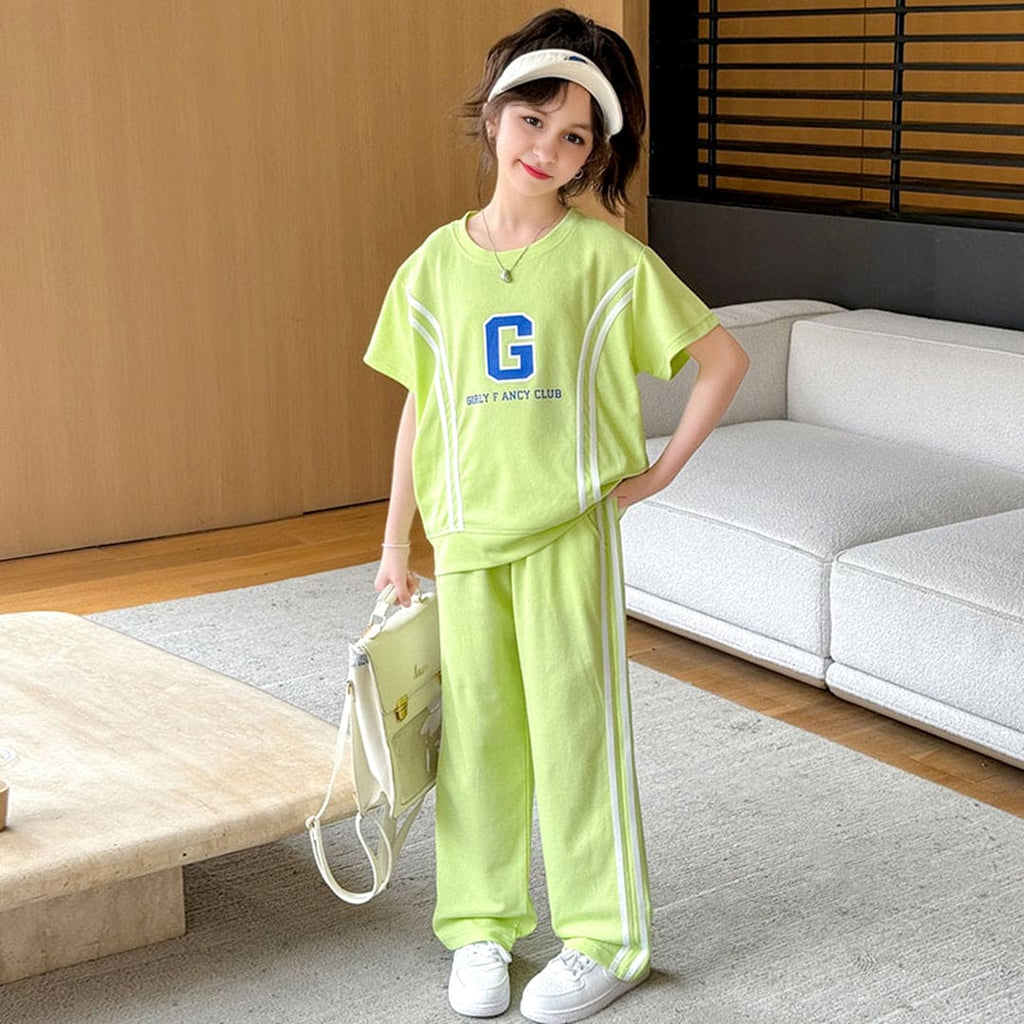 Girls Sleeveless Graphic T-Shirt With Knitted Trouser Sets   