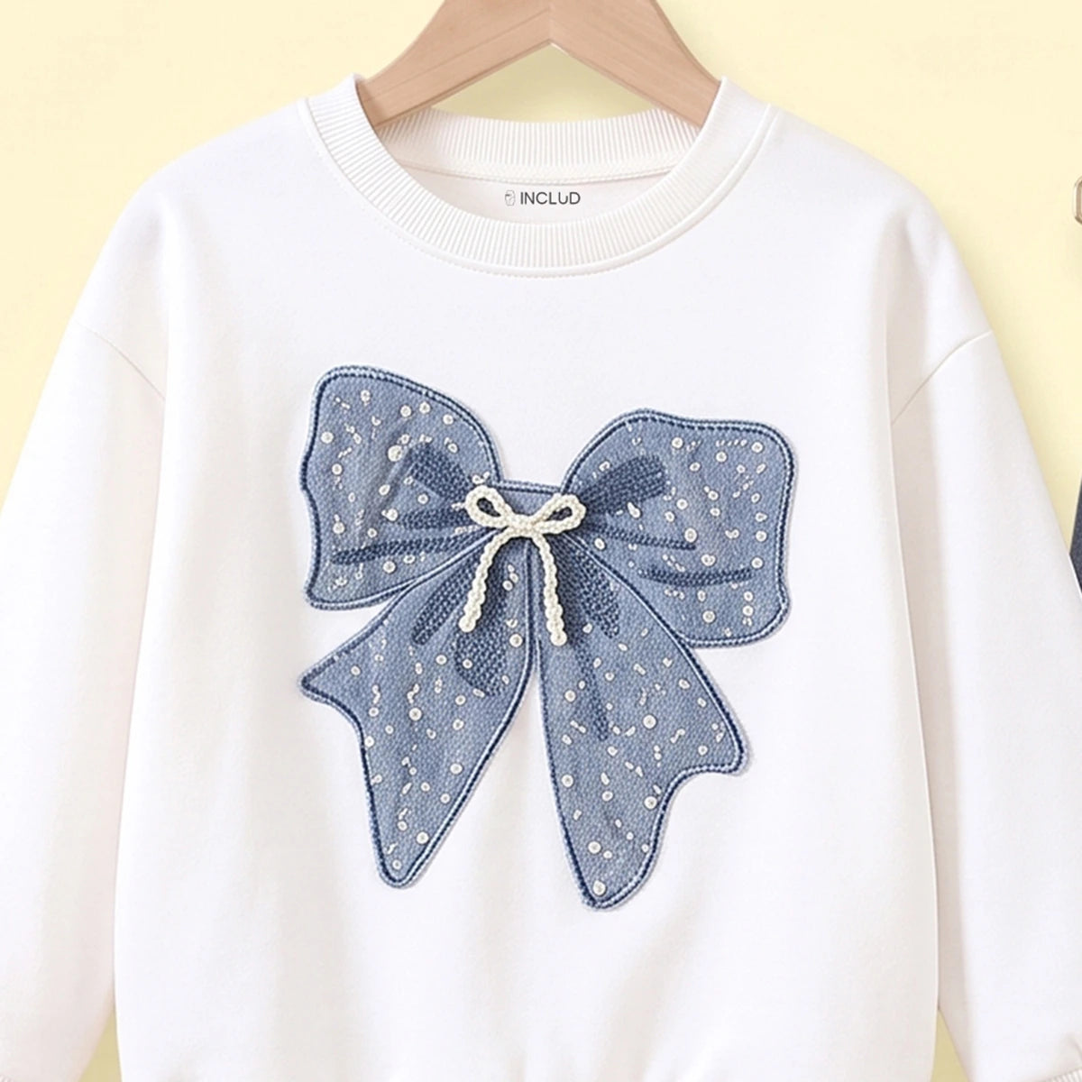 Girls White Bow Applique Long Sleeve Sweatshirt With Denim Pants Sets 2 pc. Sets
