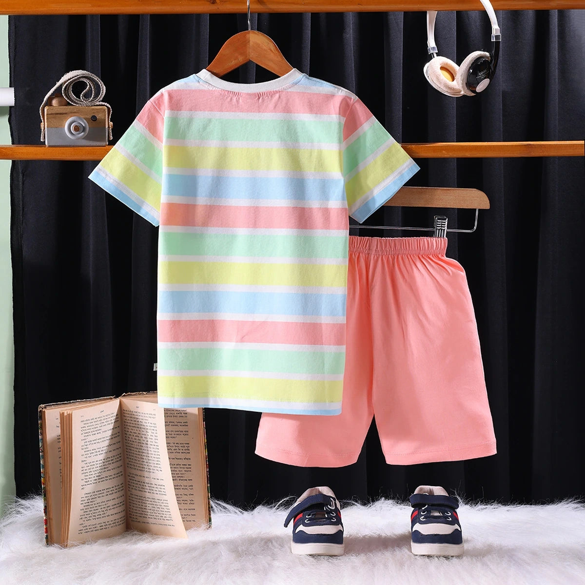 Boys Multicolor Striped Hello Printed T-Shirt With Shorts Sets Sets