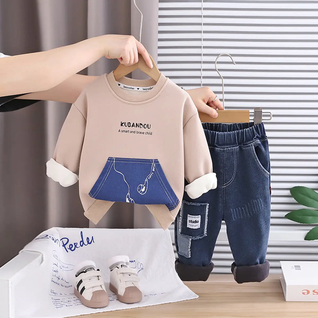 Boys Khaki Typographic Printed Sweatshirt With Denim Pants Set Sets Khaki 1-2 Y