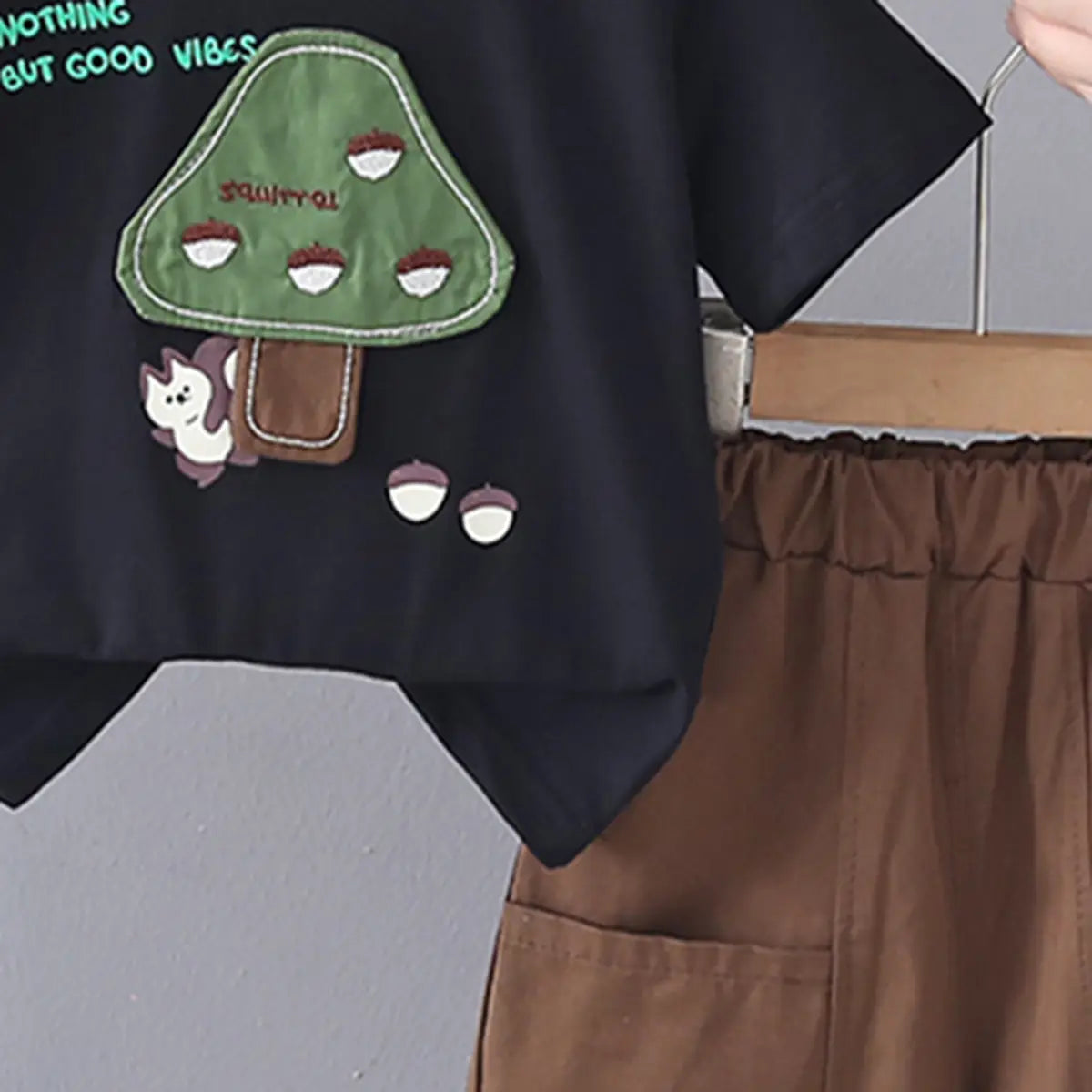 Boys Black Mushroom Graphic T-Shirt With Shorts Sets Sets