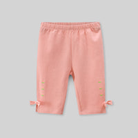 Girls Printed Knee Length Capri Capris   