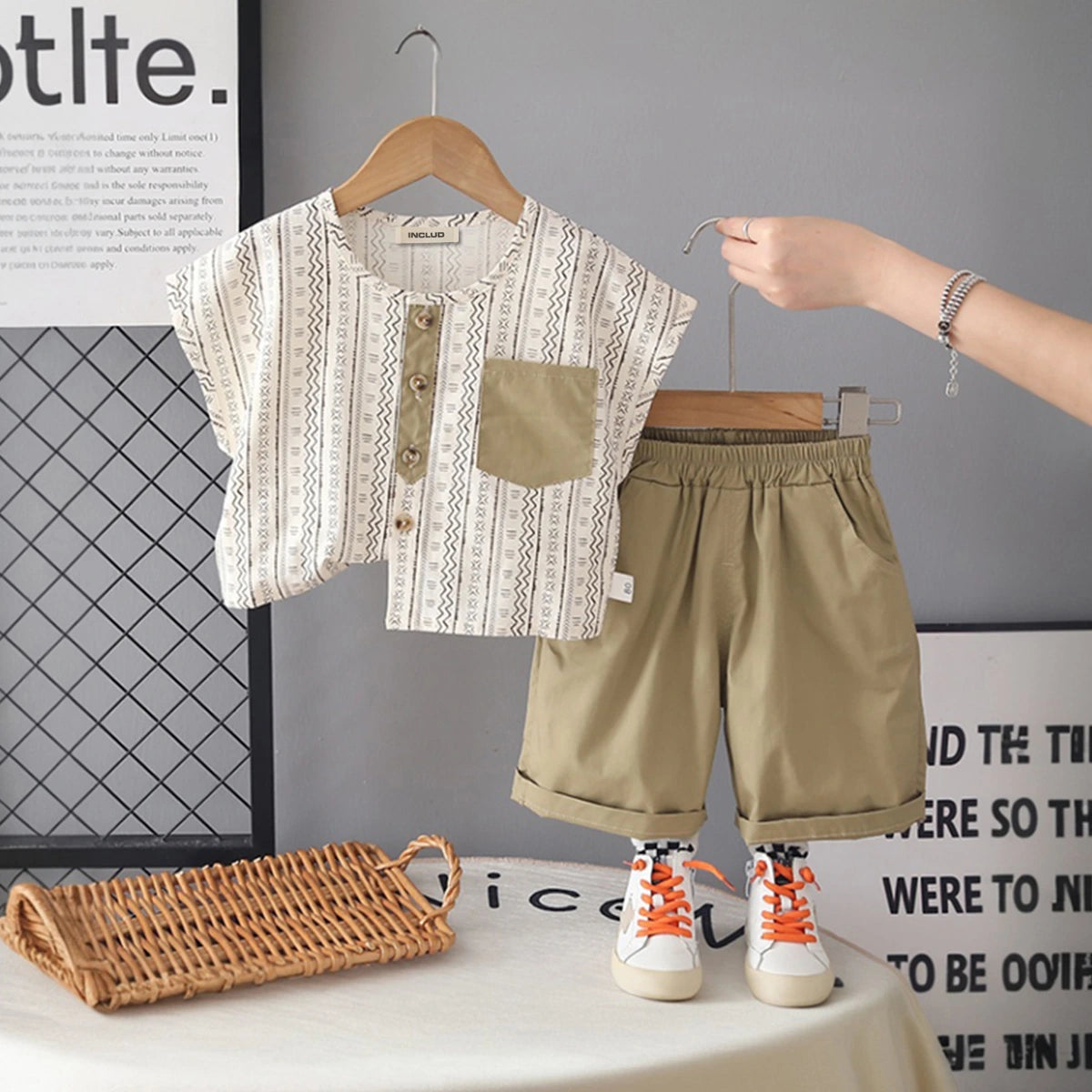 Boys Geometric Pattern Collarless Shirt With Khaki Shorts Set Sets Khaki 1-2 Y