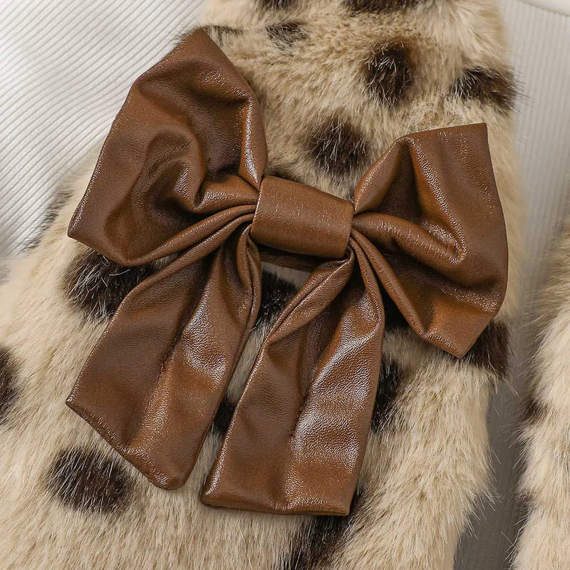 Girls Long Sleeve T-Shirt With Apricot Faux Fur Vest & Faux Leather Skirt & Hat Sets Sets