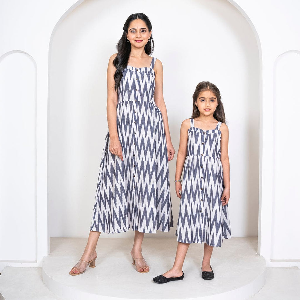 Grey Ikkat Print Mom & Daughter Dress Set