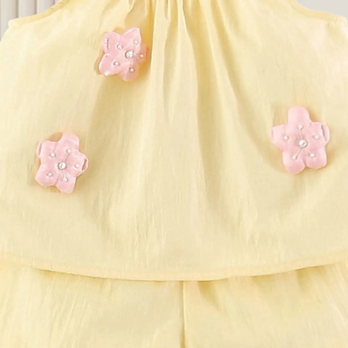 Girls Yellow Flower Applique Ruffle Top With Elasticated Shorts Sets 2 pc. Sets