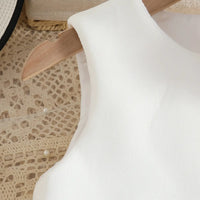 Girls White Sleeveless A-line Party Wear Dress With 3D Flowers Appliques Party Dresses