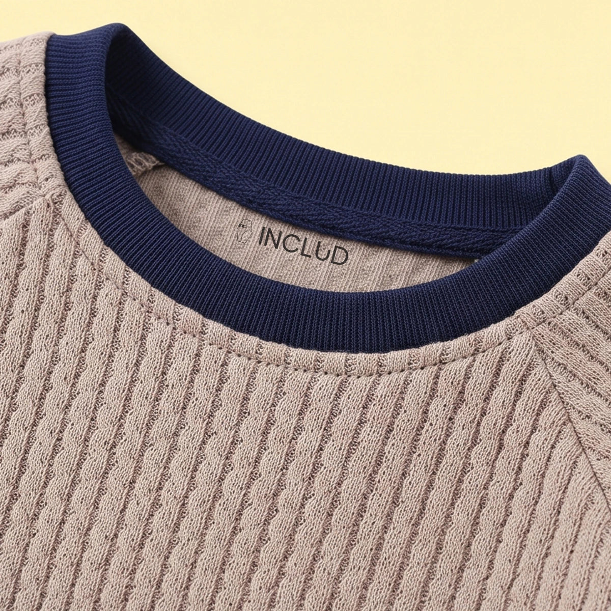 Boys Khaki Textured Sweatshirt With Denim Pants Sets Sets