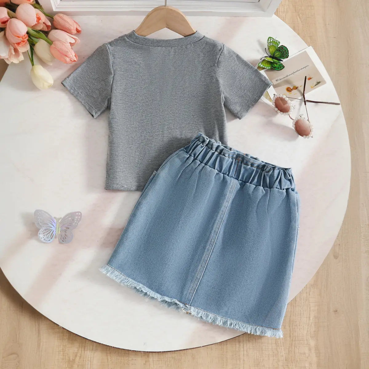 Girls Grey Butterfly Applique T-Shirt With Denim Skirt Sets Sets