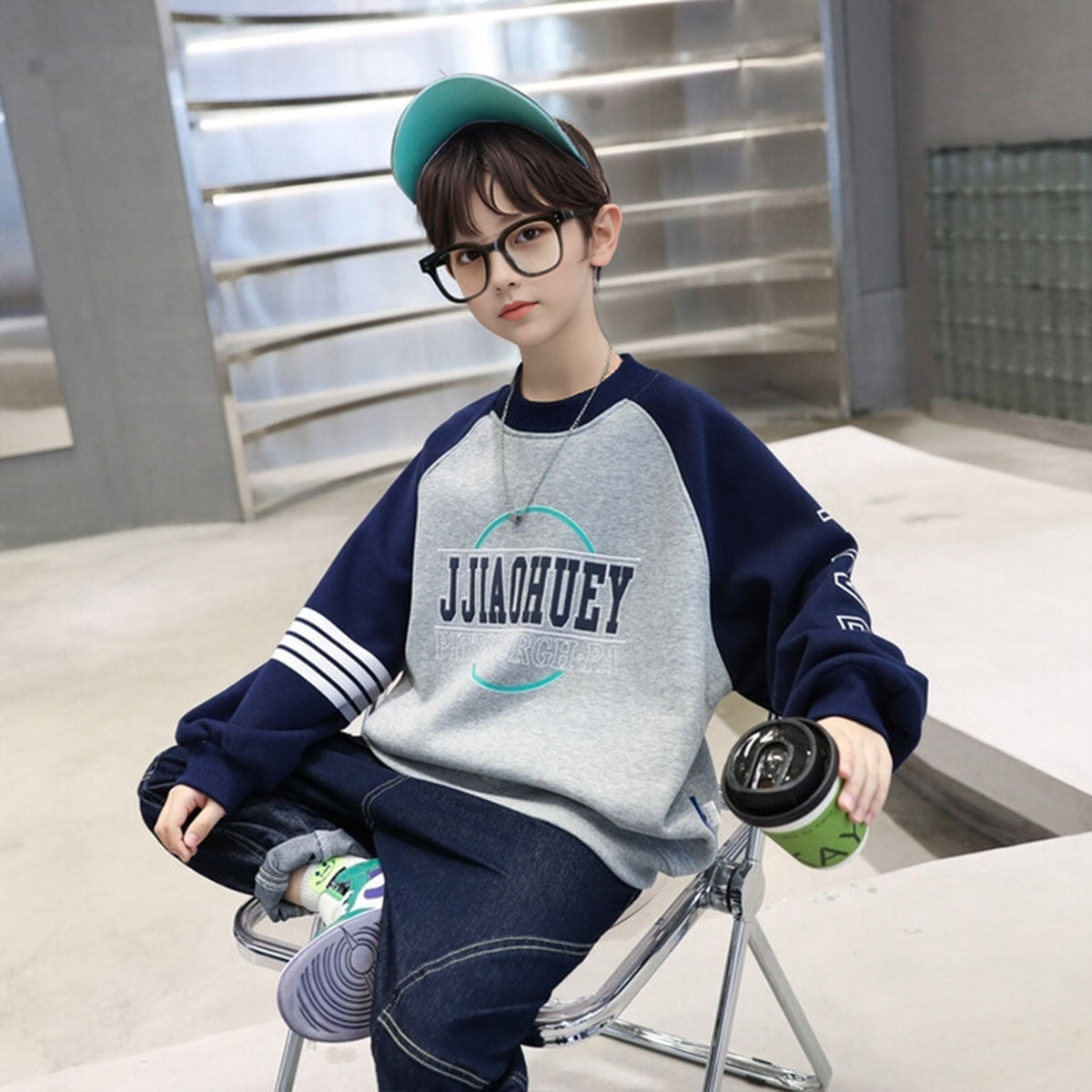 Boys Grey Typographic Printed Raglan Sleeves Winter Sweatshirt Sweatshirts & Hoodies