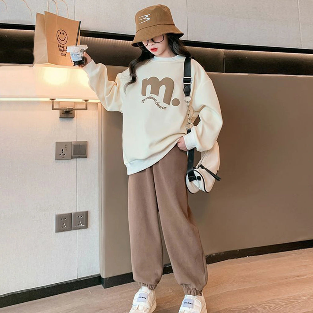 Girls Off White Typographic Printed Oversized Sweatshirt With Jogger Sets Sets