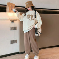 Girls Off White Typographic Printed Oversized Sweatshirt With Jogger Sets Sets